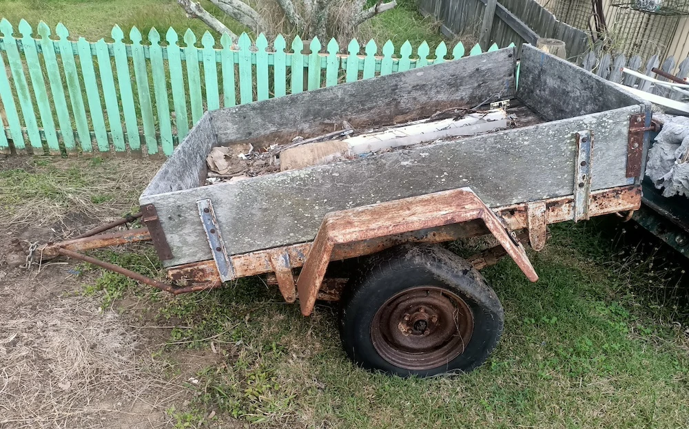 repair or replace your rusty trailer